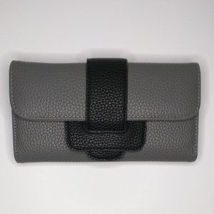 Women's clutch wallet
